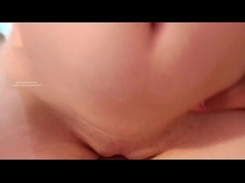 ❤️ 睡在姐姐的房间里，就这样被吵醒了 ️❌ 自制毛片❤
